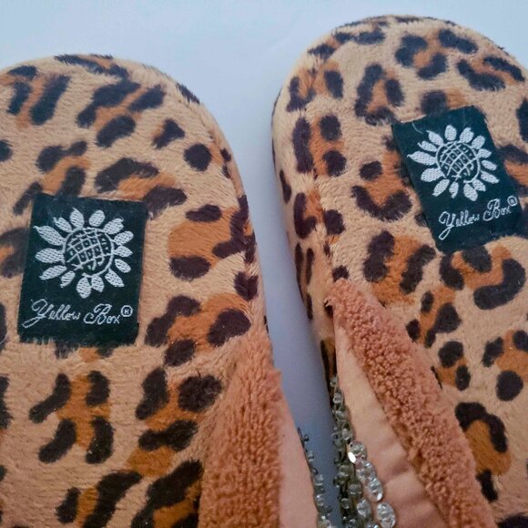 Yellow Box Furry Cheetah Slippers with Sequins LARGE - Picture 2 of 4